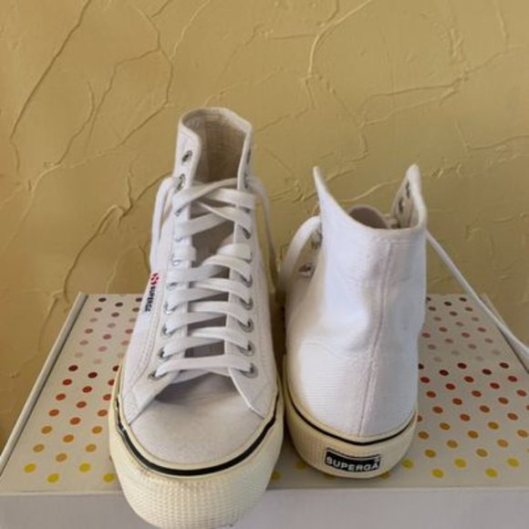 Superga High Tops, White Sneaker NWT - Picture 5 of 6